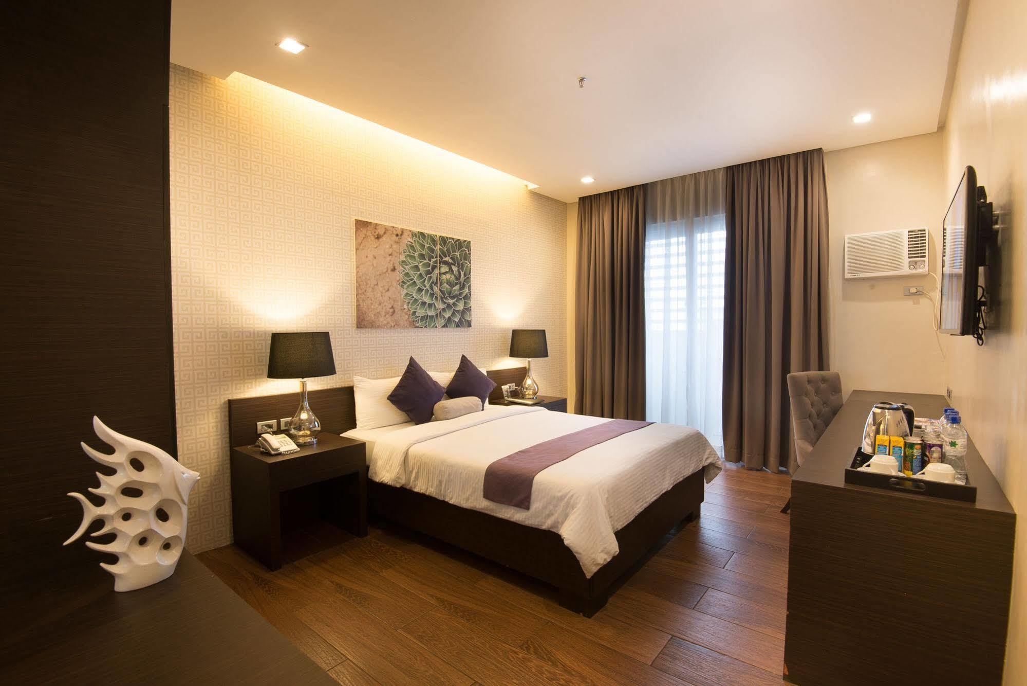 Lenox Hotel Dagupan City Екстер'єр фото